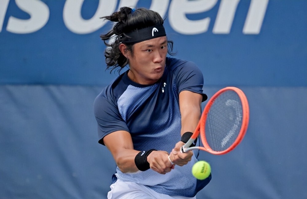 网球队主教练发声,誓言带队登顶的简单介绍 网球队主教练发声,誓言带队登顶的简单介绍