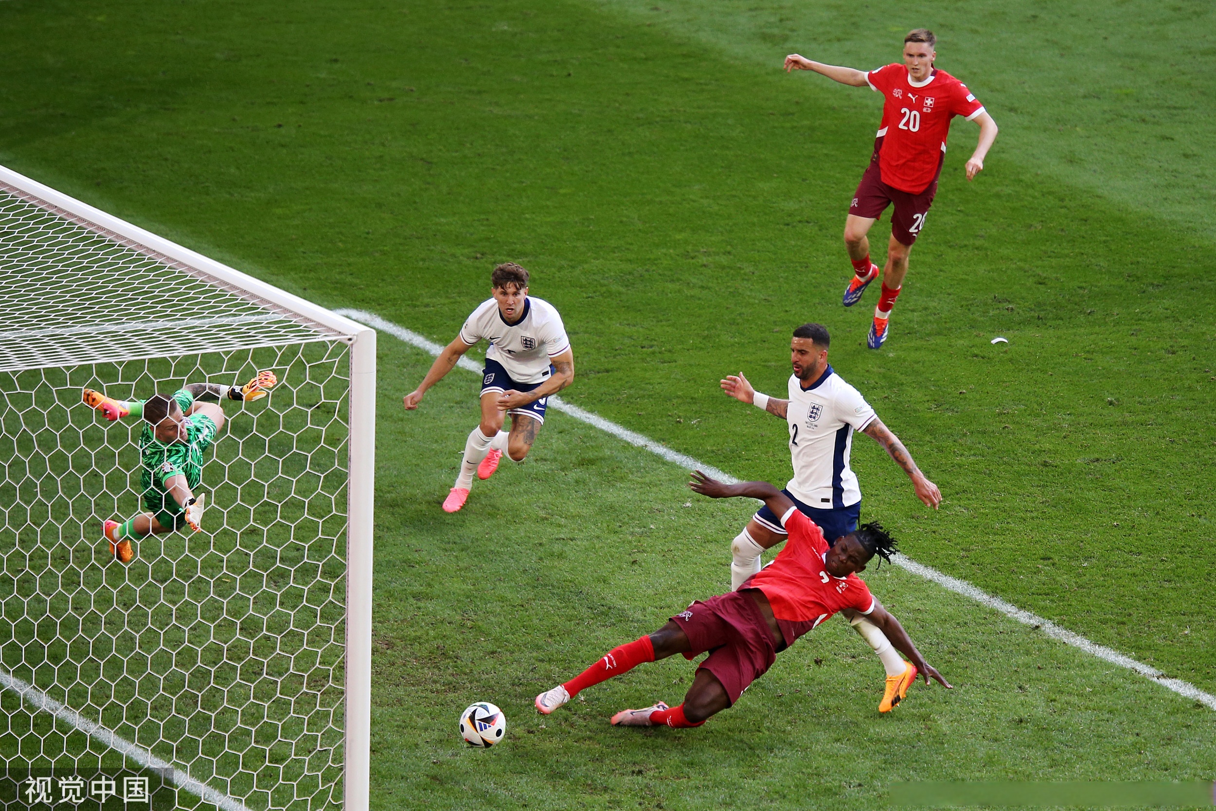 史诗对决！欧洲杯上演极限翻盘