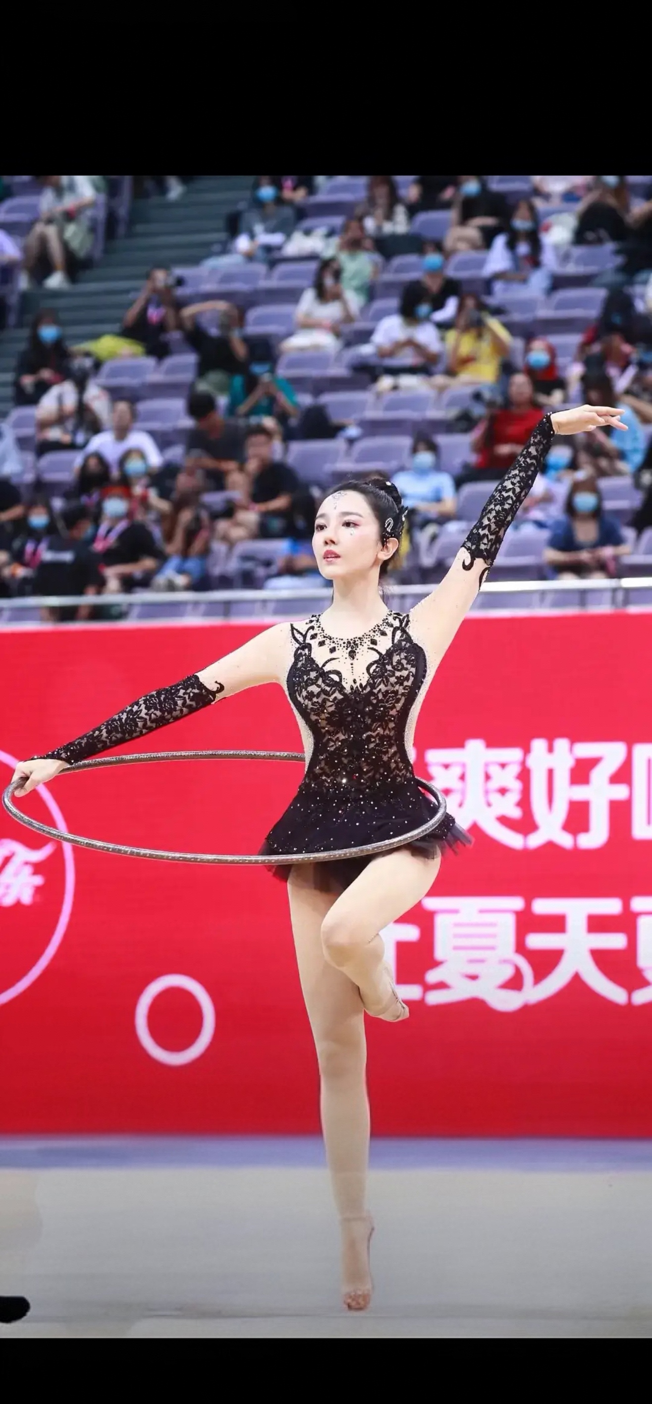 体操场外新闻不断，话题热度爆表的简单介绍