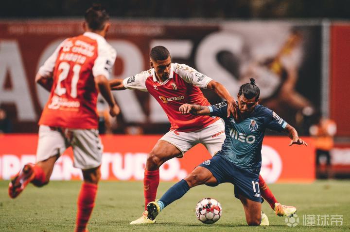 中国队轻取葡萄牙队，波尔带队取胜