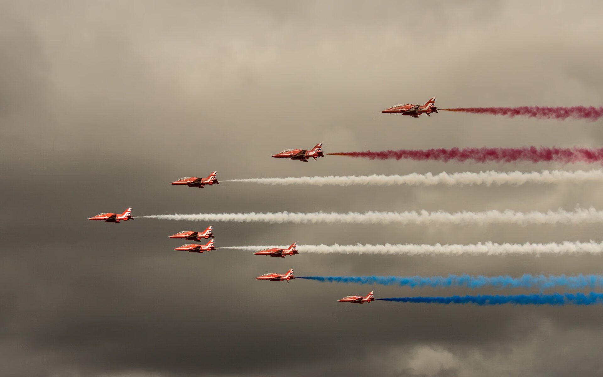 惊艳巴雷拉难挽狂澜，沙特新势力强行终结哥伦比亚不败金身