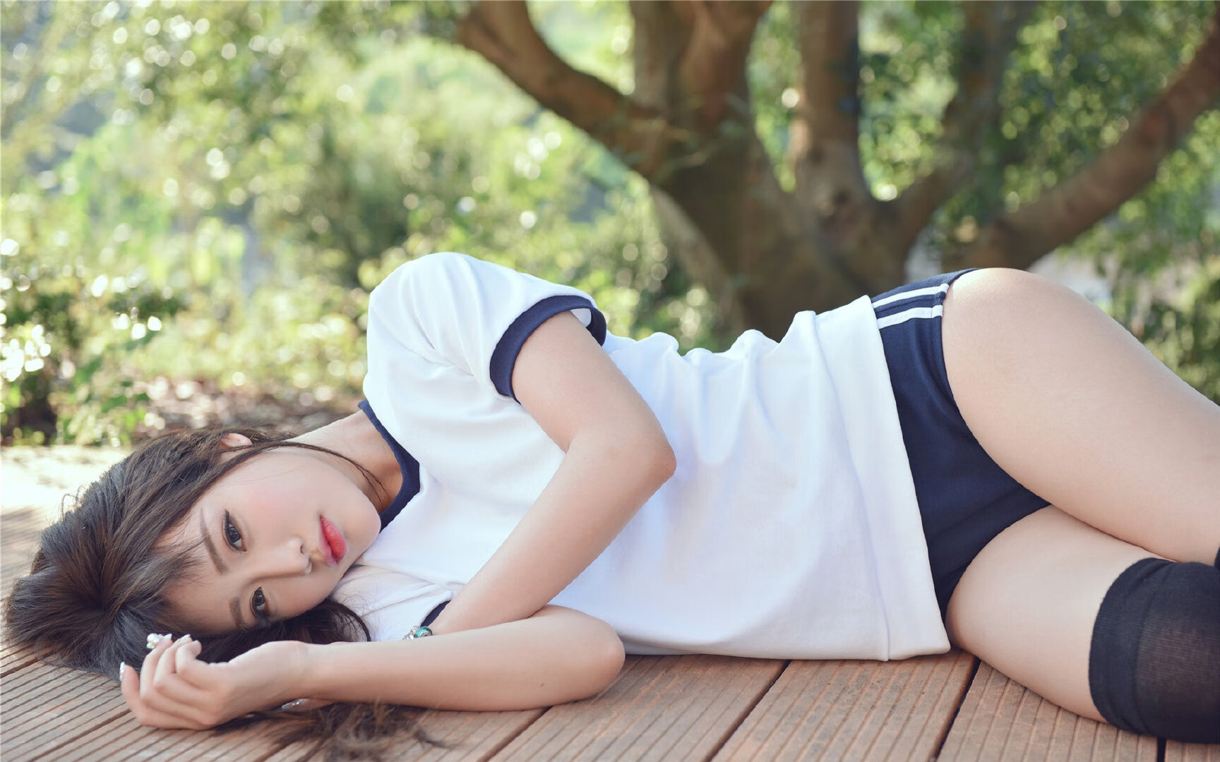 为什么德甲的主场气势难挡？篮网客场胜新疆却揭示另一条路