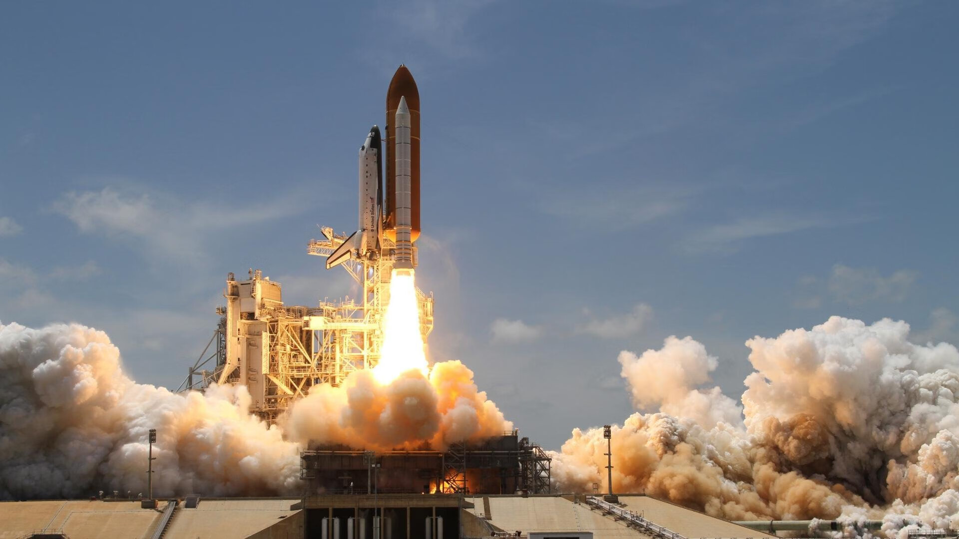 当广东宏远绝杀掘金，乔治在伊蒂哈德倒挂金钩，宇宙裂缝中的冠军交响